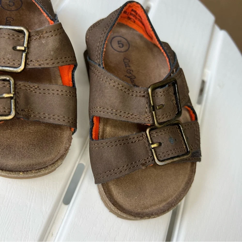 Faux-Leather Double-Buckle Sandals‎